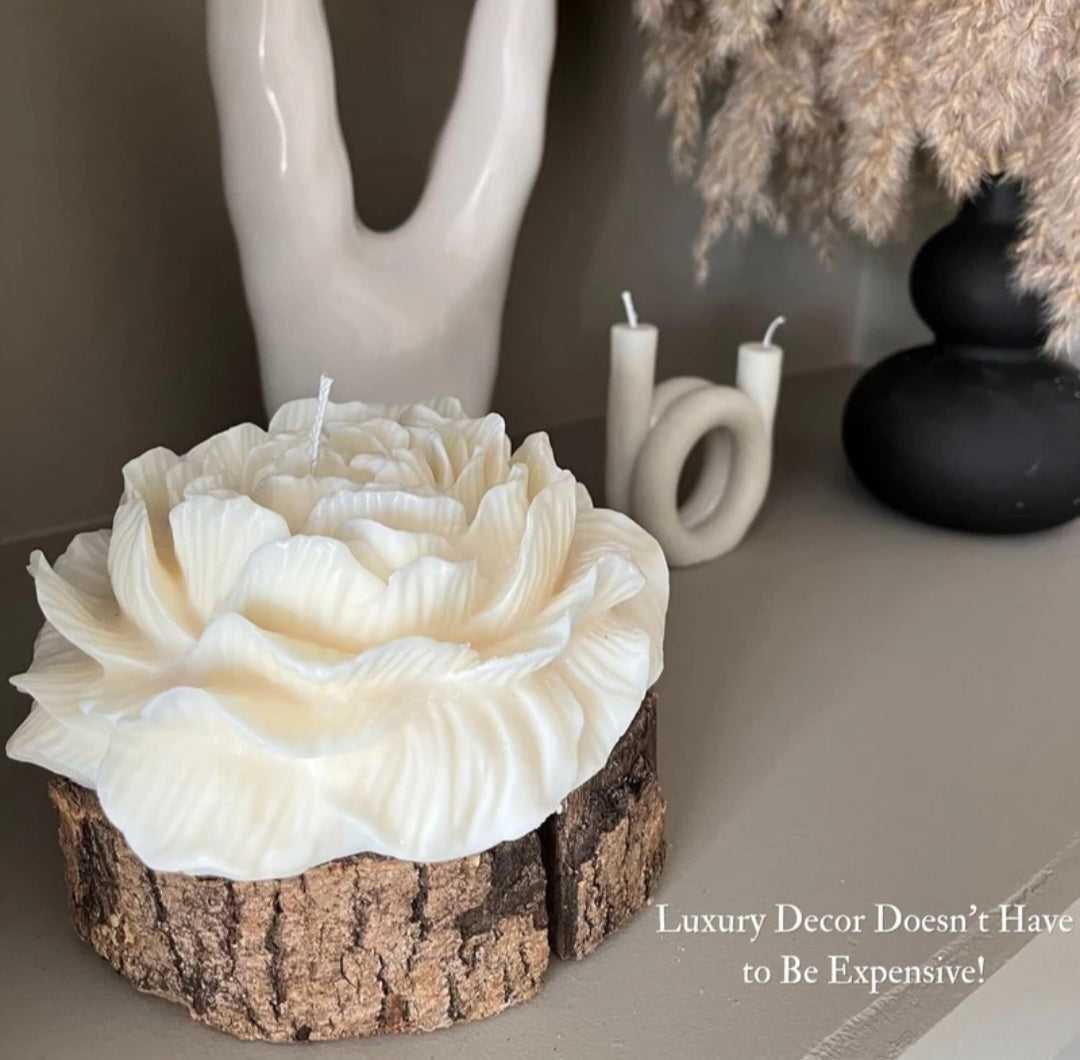 Royal Rose Shaped Scented Candle in 4 Different Fragrance