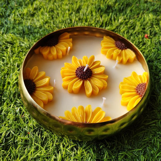 Big 8" Bowl Metal Urli Scented Soy Wax Candle with topping of Daisy Candle 5 Wick Candle in Set of 1