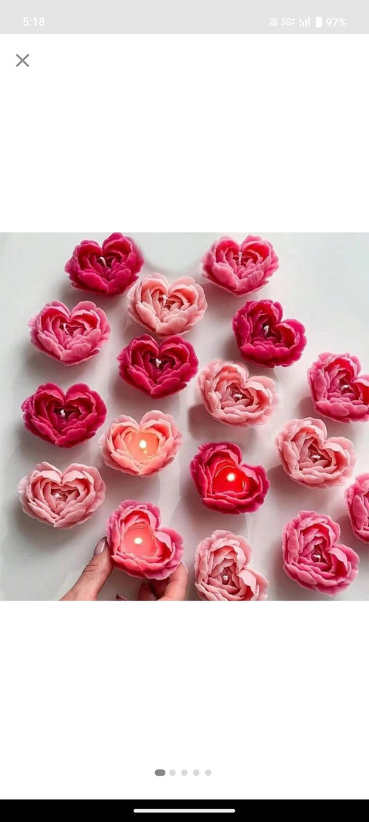 Heart Shaped Flower Candle, delicately scented with refreshing Mogra essential oil. Placed in a luxurious crystal glass jar, this 100g soy wax candle in (Pack of 4)